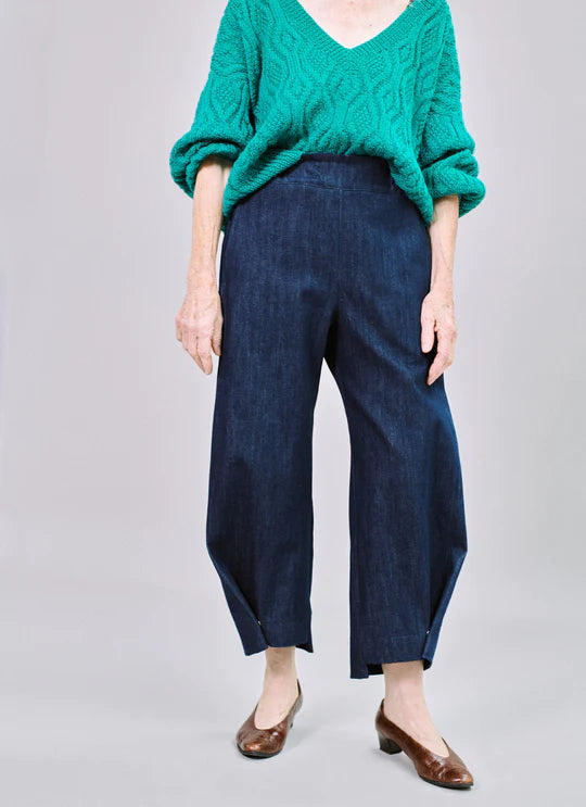 Crop Trousers in Organic Denim