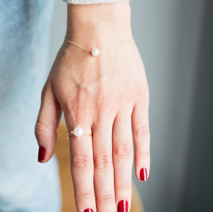 18kt Gold Pearl & Diamond Ring